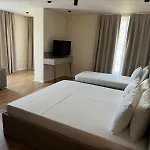 Kraja Hotel Golem (Tirana)