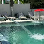 Kraja Hotel Golem (Tirana)