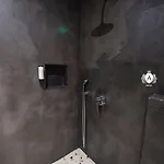 Hotel Kraja Golem (Tirana)