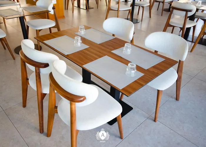 Kraja Golem (Tirana)