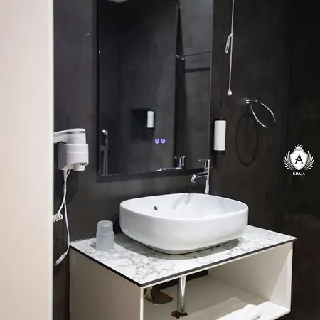 Hotel Kraja 4*