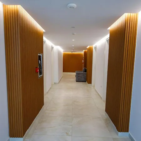 Kraja 4* Golem (Tirana)
