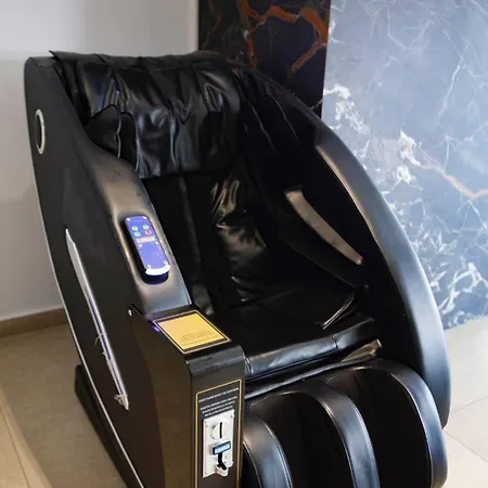 Kraja Hotel 4*