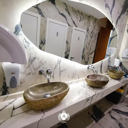 Hotel Kraja Golem (Tirana)