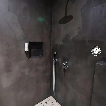 Kraja Hotel 4*
